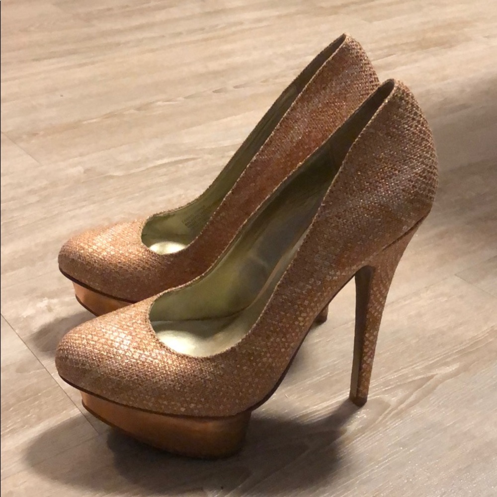 Georgie Olivia platforms